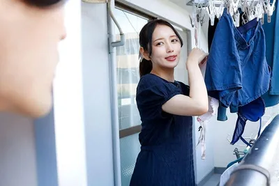 Mối tình ngắn ngủi với em gái hàng xóm đã có chồng yêu cạnh bên
